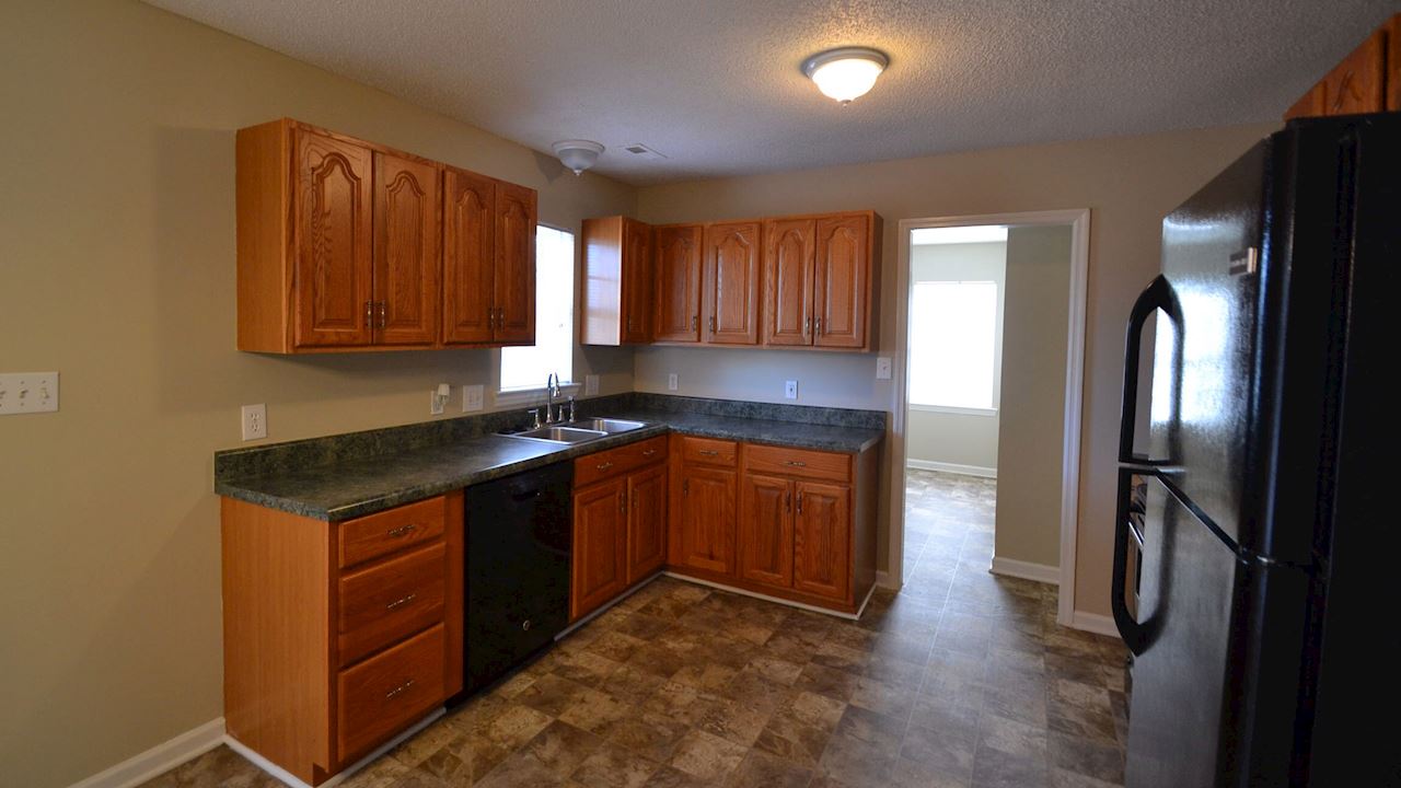 2803 Pleasant Garden RdGreensboro27406, Guilford