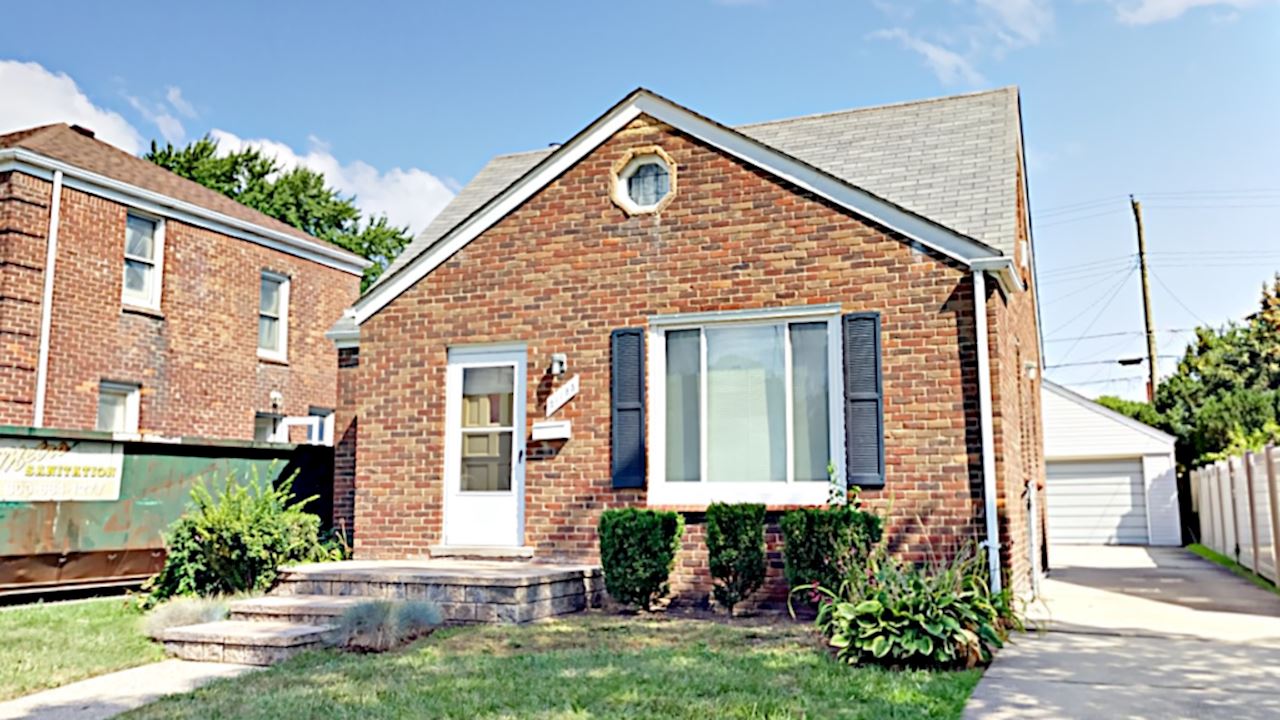 21183 Country Club DrHarper Woods48225, Wayne