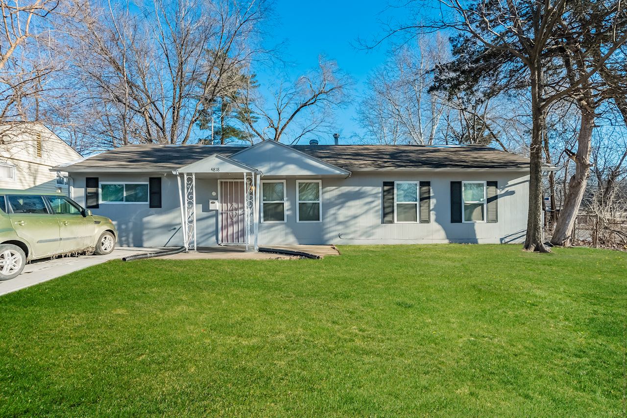 4818 E 45th StKansas City64130, Jackson