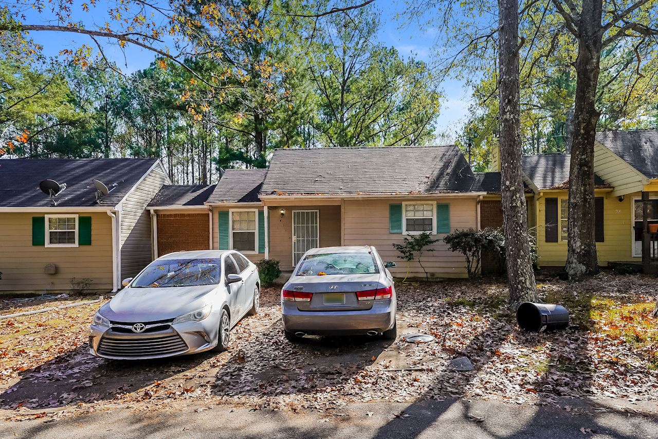 411 Valley Crest DrBirmingham35215, Jefferson