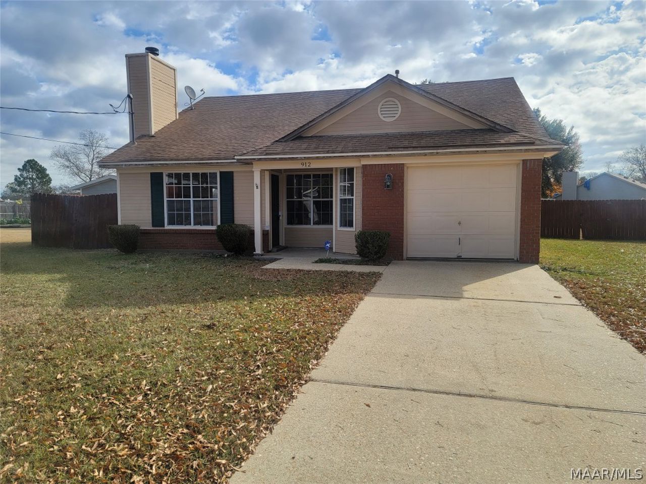 912 Lakeview CtMontgomery36117, Montgomery