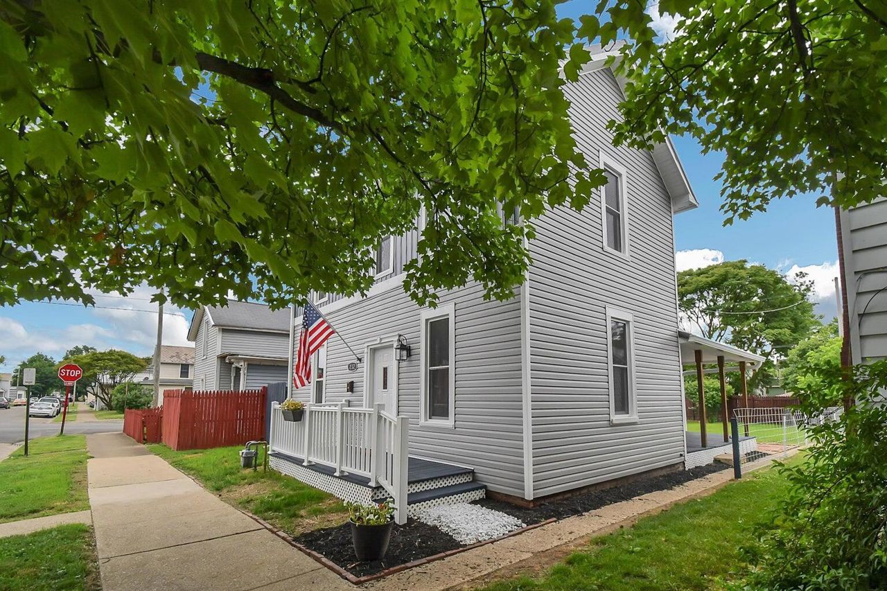 232 Washington AveLancaster43130, Fairfield