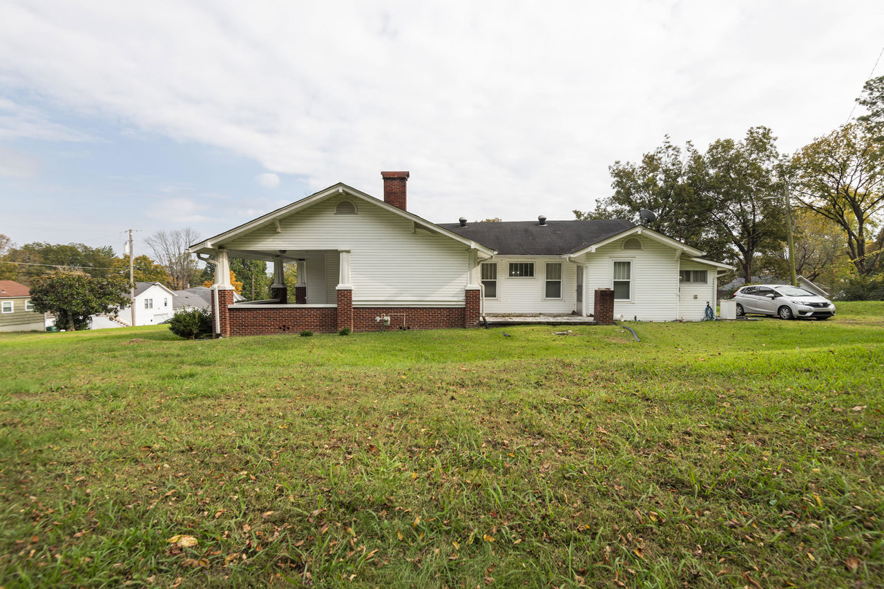 309 7th StSouth Pittsburg37380, Marion