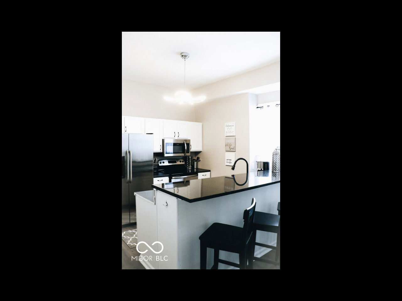 slider image